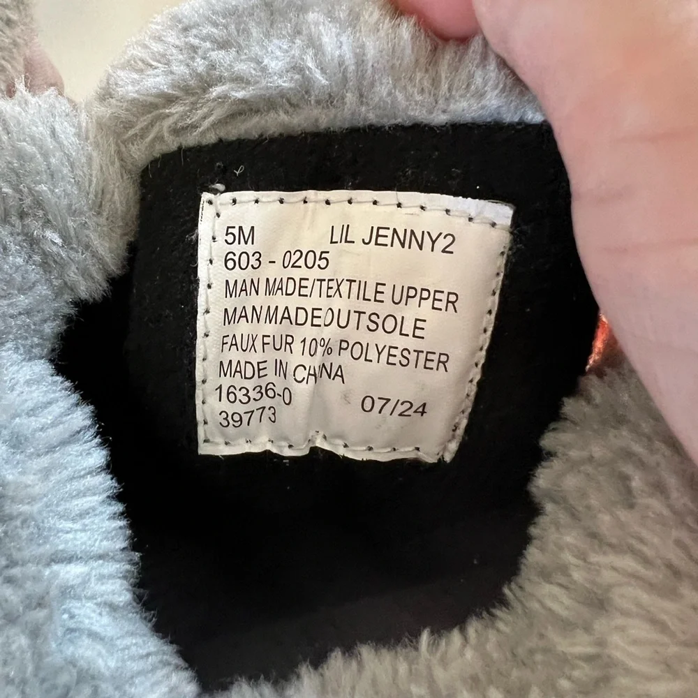 Totes Toddler Waterproof Snow Boots in Pink and Gray - Faux Fur Lined sz 5M